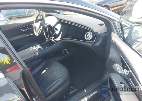 2023 Mercedes-Benz Eqs 580 4Matic from USA, damaged, VIN W1KCG4EB1PA032475